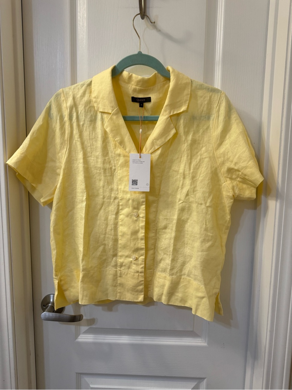 NWT Size small Quince Pale Yellow Short Sleeve Button-Front Shirt